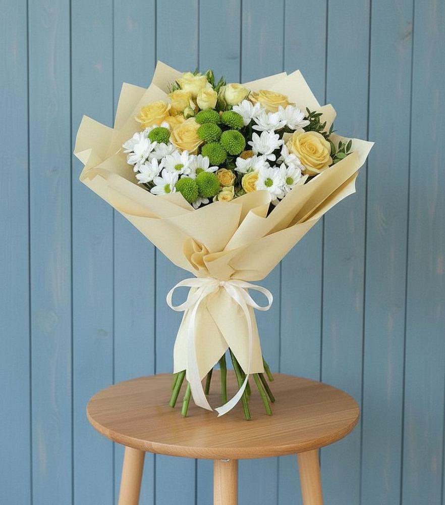 Букет цветов из: Хризантемы и Розы в Рождествено Самарской области