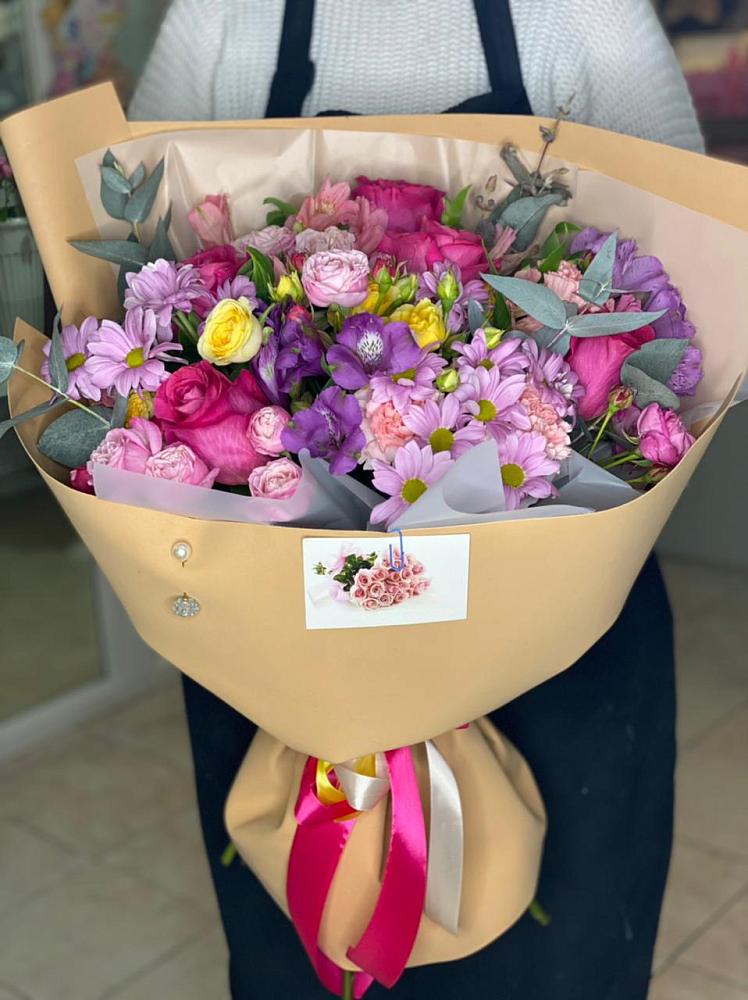 Букет цветов из: Хризантемы, Гвоздики и Альстромерии в Рождествено Самарской области