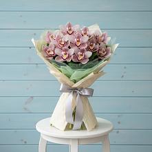 Букет цветов из:  Орхидеи и Розы в Рождествено Самарской области