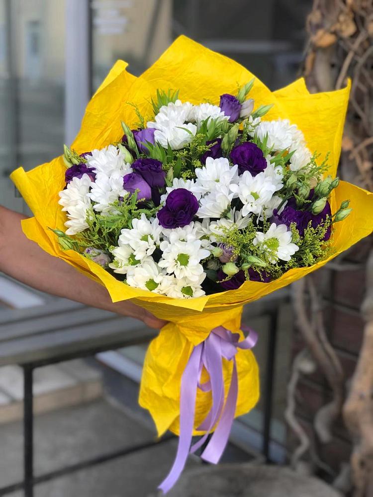Букет цветов из: Ирисы, Хризантемы и Ромашки в Рождествено Самарской области