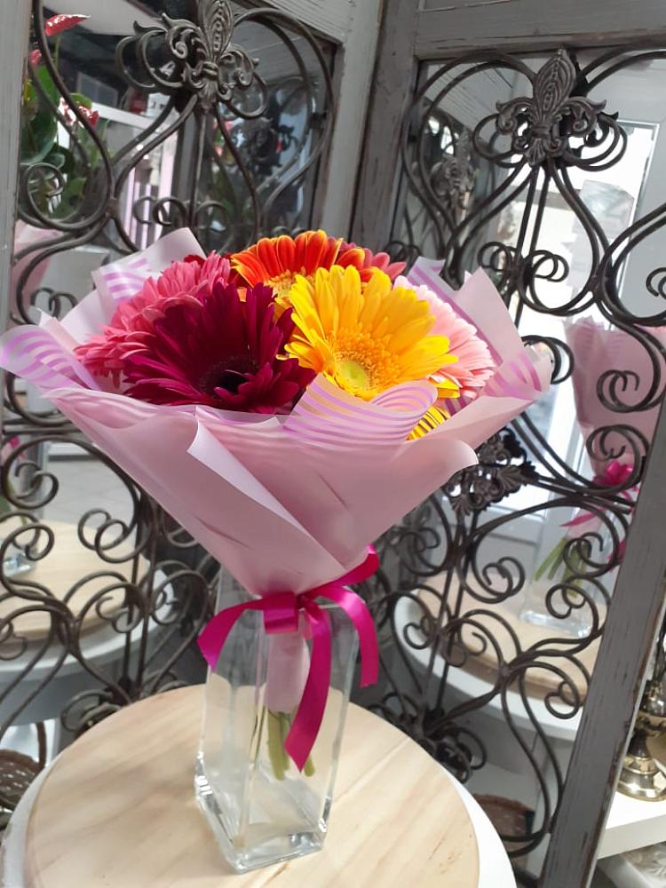 Букет цветов из: Герберы в Рождествено Самарской области