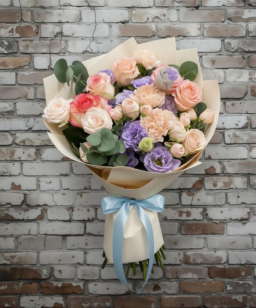 Букет цветов из: Розы, Лизиантусы и Гвоздики в Рождествено Самарской области