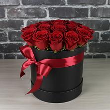 Цветочная композиция из Розы в шляпной коробке #REPLACE_PRED# Рождествено Самарской области
