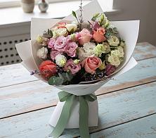 Букет цветов из:  Розы, Лизиантусы и Гвоздики в Рождествено Самарской области