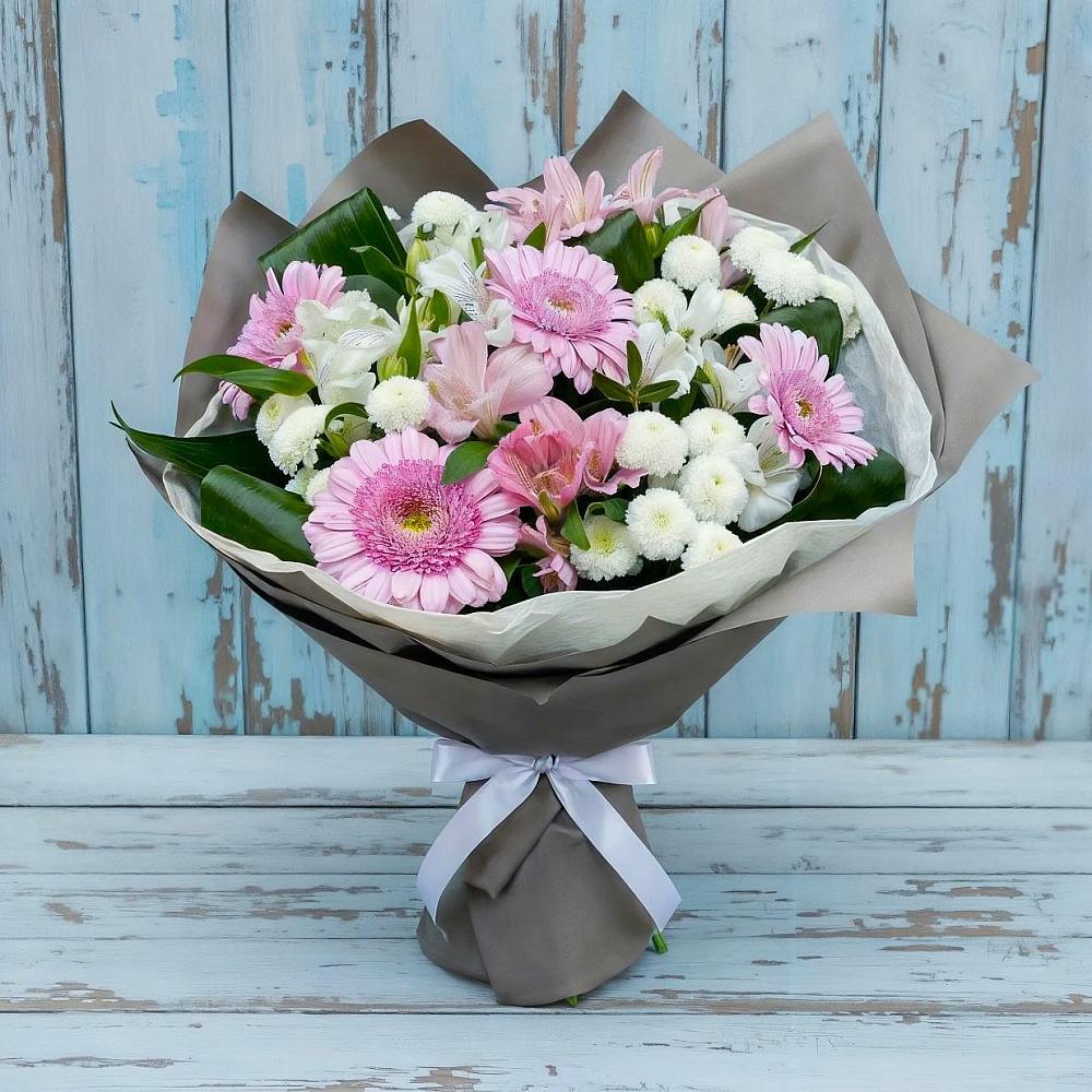 Букет цветов из: Герберы, Альстромерии и Хризантемы в Рождествено Самарской области