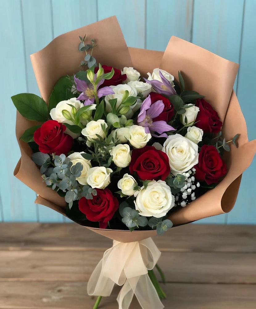 Букет цветов из: Розы и Альстромерии в Рождествено Самарской области