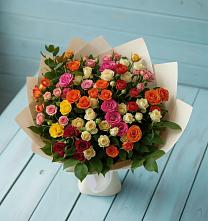 Букет Микс из разноцветных кустовых роз в Рождествено Самарской области